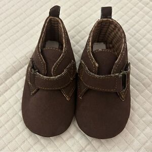 gap infant 6-12 month baby brown boots pull on Velcro close sueded feel EUC